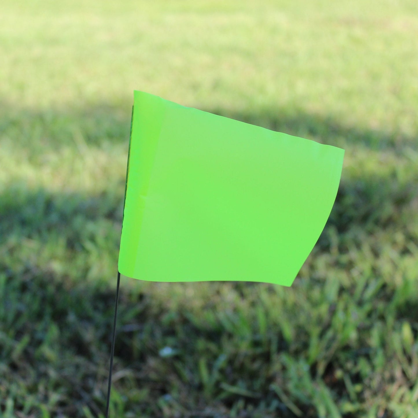 Presco Wire Marking Flags 2"x3"x21" (price per bundle)