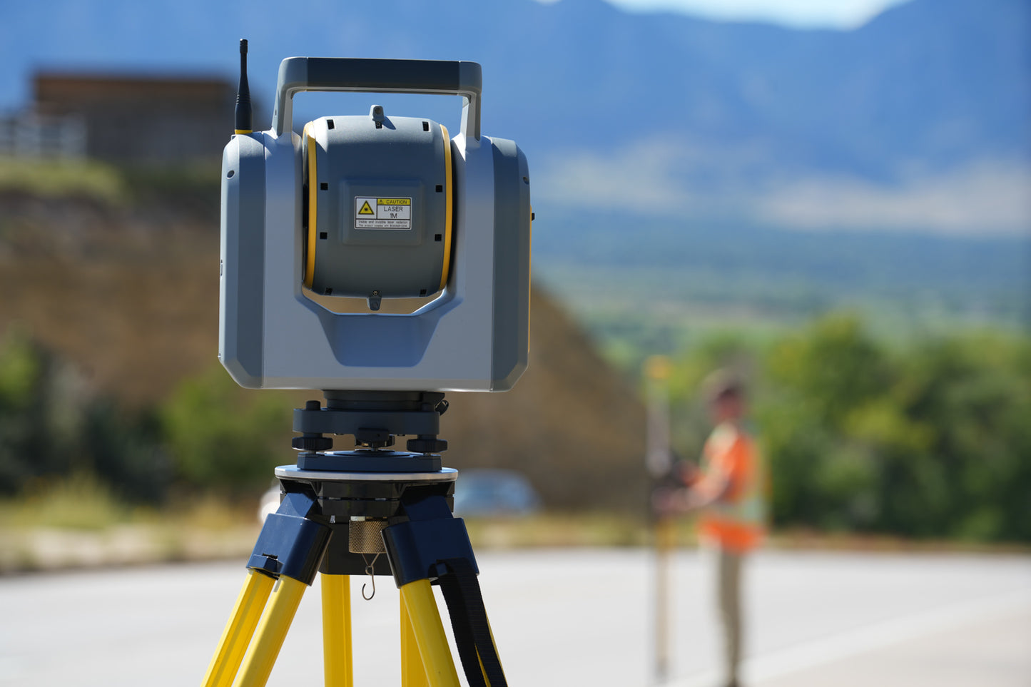Trimble SX12 with Wi-Fi HaLow Radio