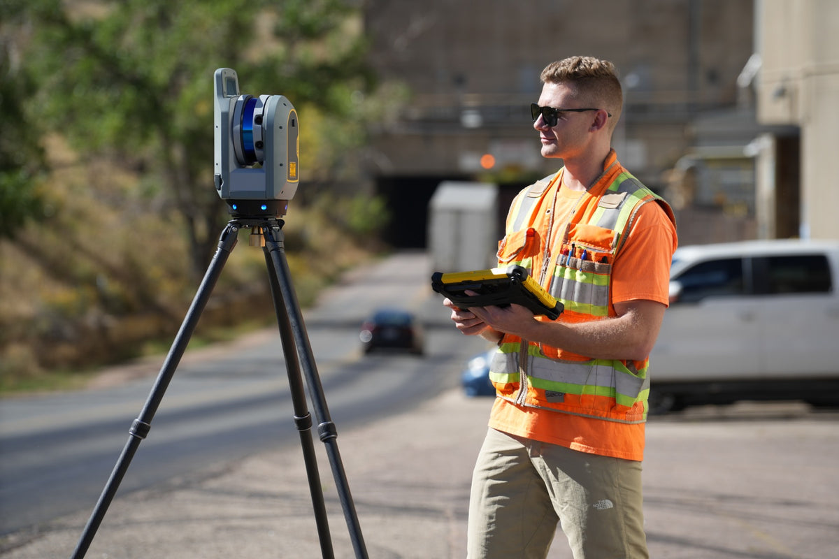 Trimble X9 3D Laser Scanning System Kit with T10x Tablet