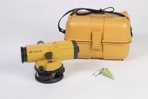 Topcon AT-B3A Auto Level with 28x Magnification – Refurbished - Excellent