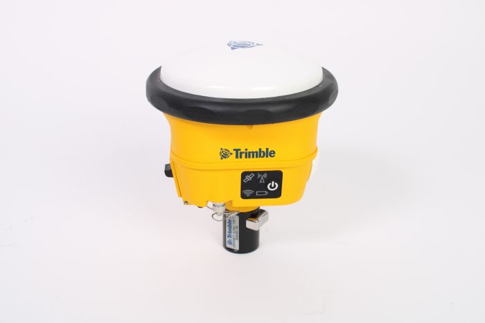 Trimble SPS986 Premium Precise Rover w/ TILT – 450MHz - Excellent